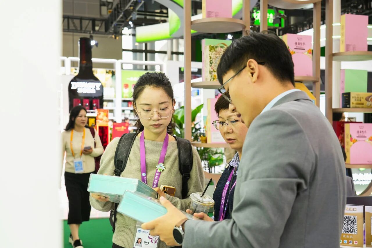 1763052320185327.jpg 微信图片_2025-11-14_003742_973.jpg